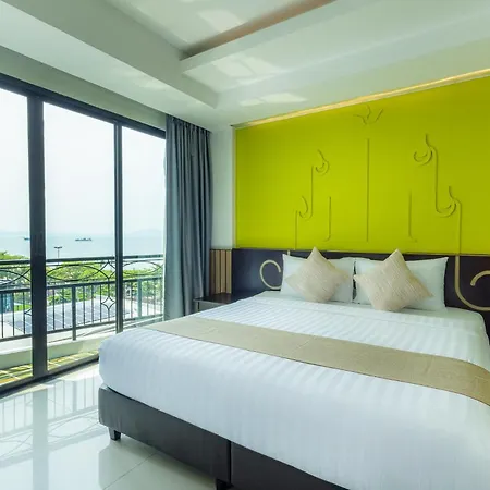 Bay Beach Resort Jomtien Pattaya Exterior photo